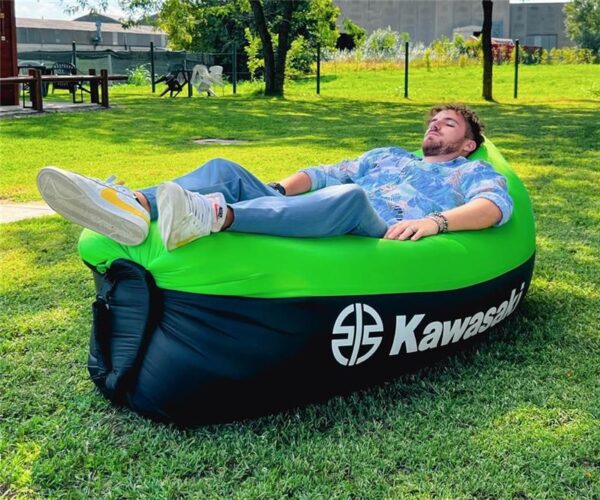 Inflatable lounger-image