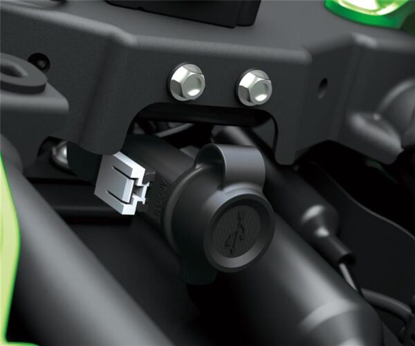USB Outlet (Under seat)-image